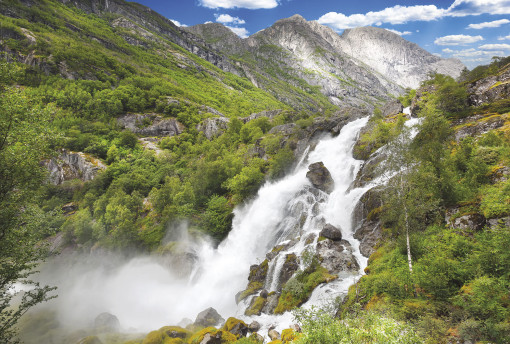 m 278 Водопад в горах Норвегии