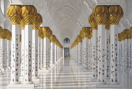 Колоннада в мечети