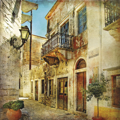 Старая улица в Греции